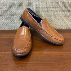 Cole Haan Cedric Two Gore British Tan Brown Leather Loafers 10.5